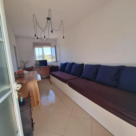 House Near 'plazhi San Pietro' *