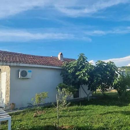 House Near 'plazhi San Pietro' Σπίτι διακοπών *
